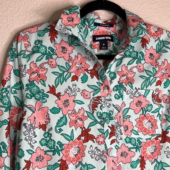 Land's End Floral Button Down 1/4 Sleeve Top Size 8 - Picture 2 of 7